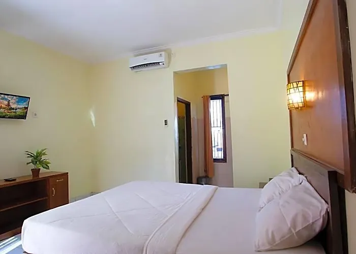 Teges Hotel 2*